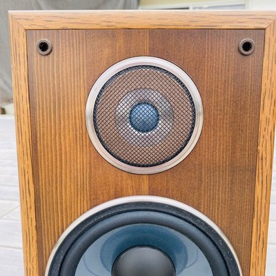 DIATONE DS-500 40th Anniversary 2-Way Bookshelf Speakers Pair