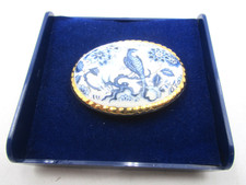 Vintage Aynsley Blue & White Fine Porcelain Brooch Pheasant / Flowers in Case