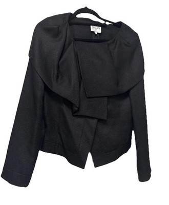 Armani  ladies Black  Evening  jacket size Italy 38 Non Crease Stylish