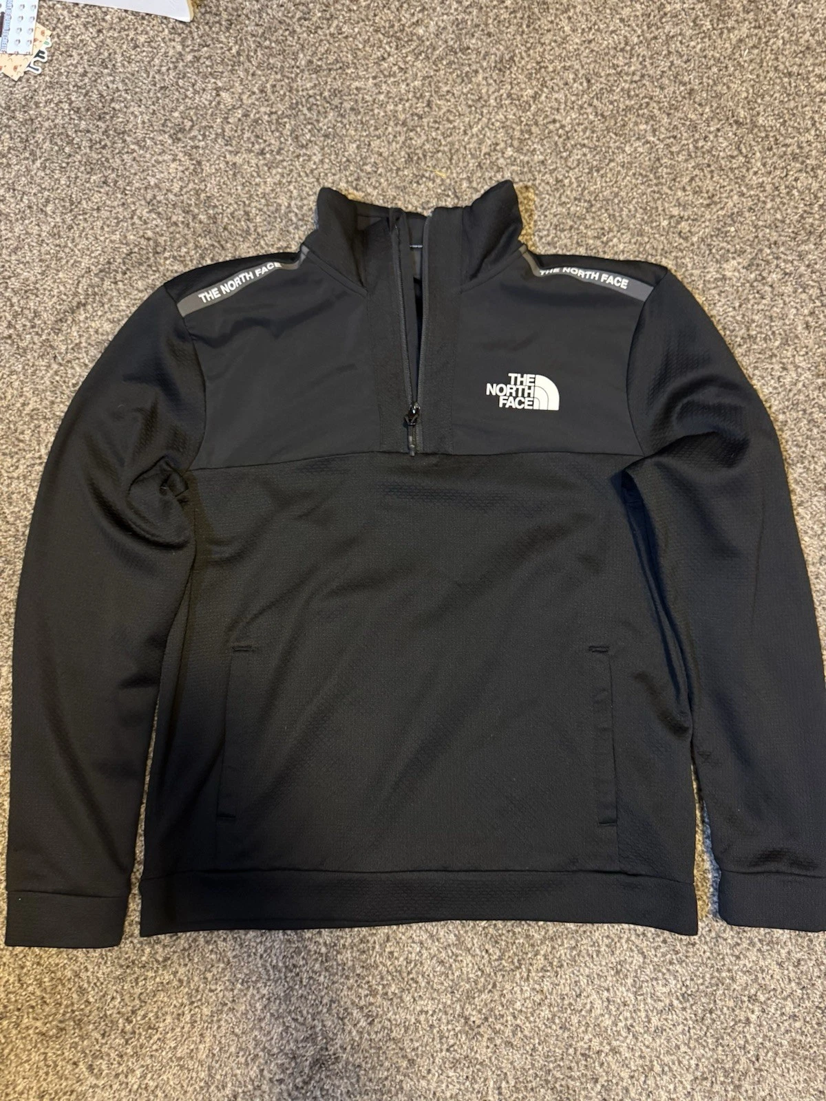 The North Face Men's Black Quarter Zip Size Large