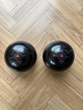 DRAKES PRIDE Size 2 Lawn Garden Bowls B9524 BIBC X99 x2 Willie Wood 