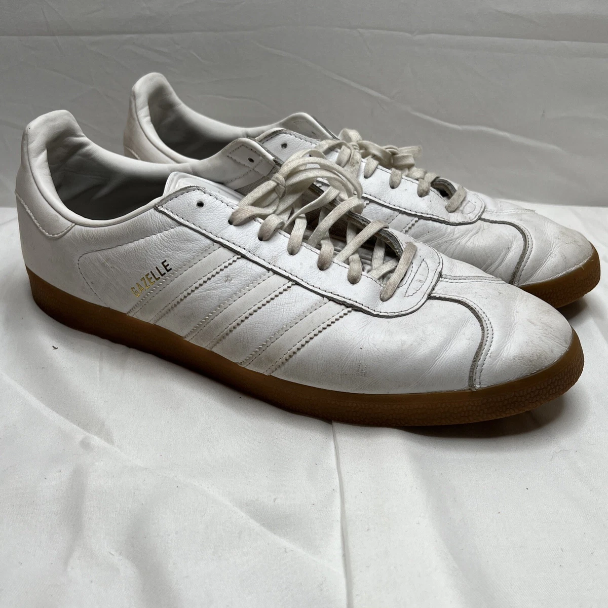 white adidas originals gazelle