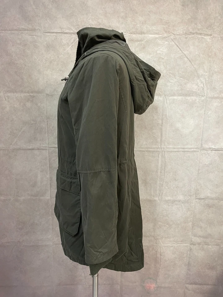 Chaqueta Oasis Anorak para mujer talla S verde oscuro con capucha utilitaria cintura ceñida cremallera completa Foto 2 de 4