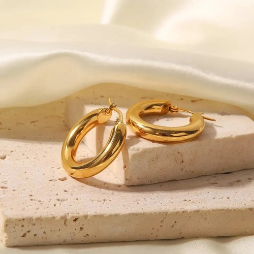 18K Gold-filled & tarnish free Thick Hoop Earrings-Chunky Gold Hoops for Women - Picture 4 of 5