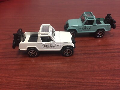 Hot Wheels 67 JEEPSTER COMMANDO Hot Trucks Series    White & Green Lot Of 2