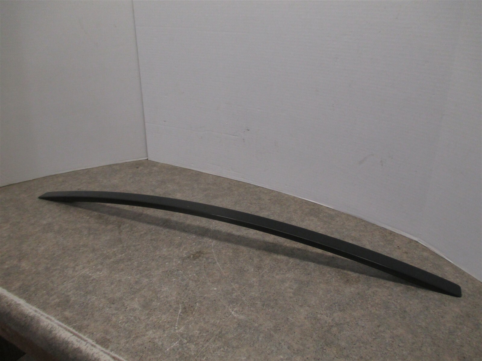 KENMORE REFRIGERATOR HANDLE (BLACK) PART# W10922159