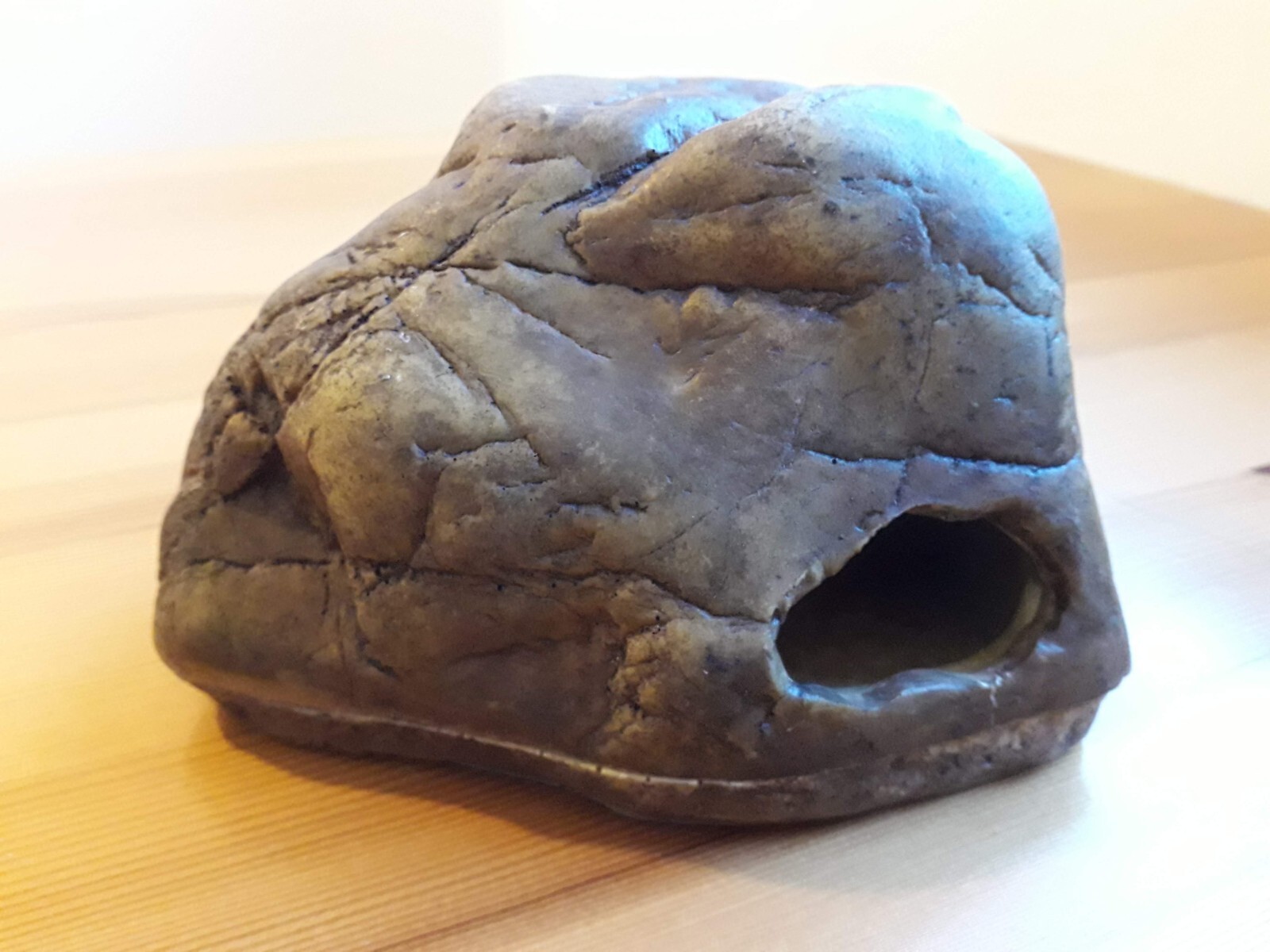 Reptile vivarium and accessories including heat mat, thermostat and UVB