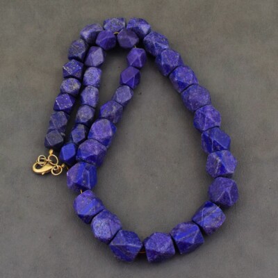Lapislazuli mit Goldflocken Sechseckform 855 kt Perlenkette AK 32 E528