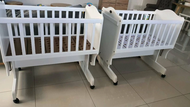 boori rocking cradle