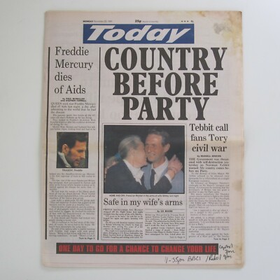 Freddie Mercury Dies Of Aids 'Today' UK Newspaper 25th November 1991 Queen