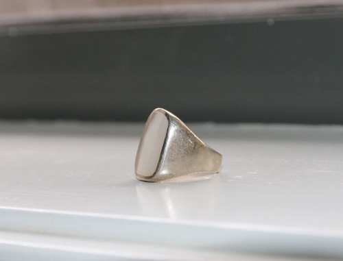 Solid Sterling SILVER Mother Pearl Ring - HALLMARK - 8gr - Size K - Picture 2 of 13