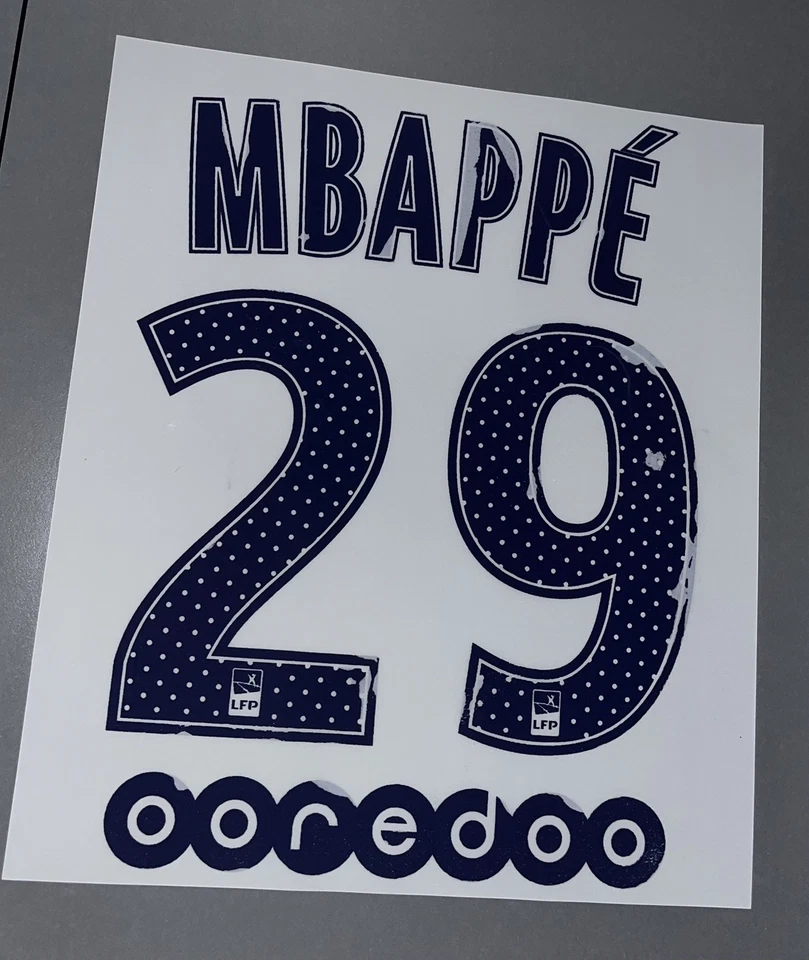 Flocage Officiel PSG MBAPPÉ 29 Away Junior Enfant 2017/2018 - Photo 1/1