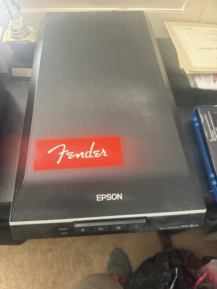 Epson Perfection V550 Photo Color Flatbed Scanner - Black - Image 2 of 3