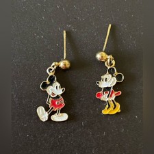 Vintage Disney stamped Mickey  Minnie flirt enamel dangle earrings, characters