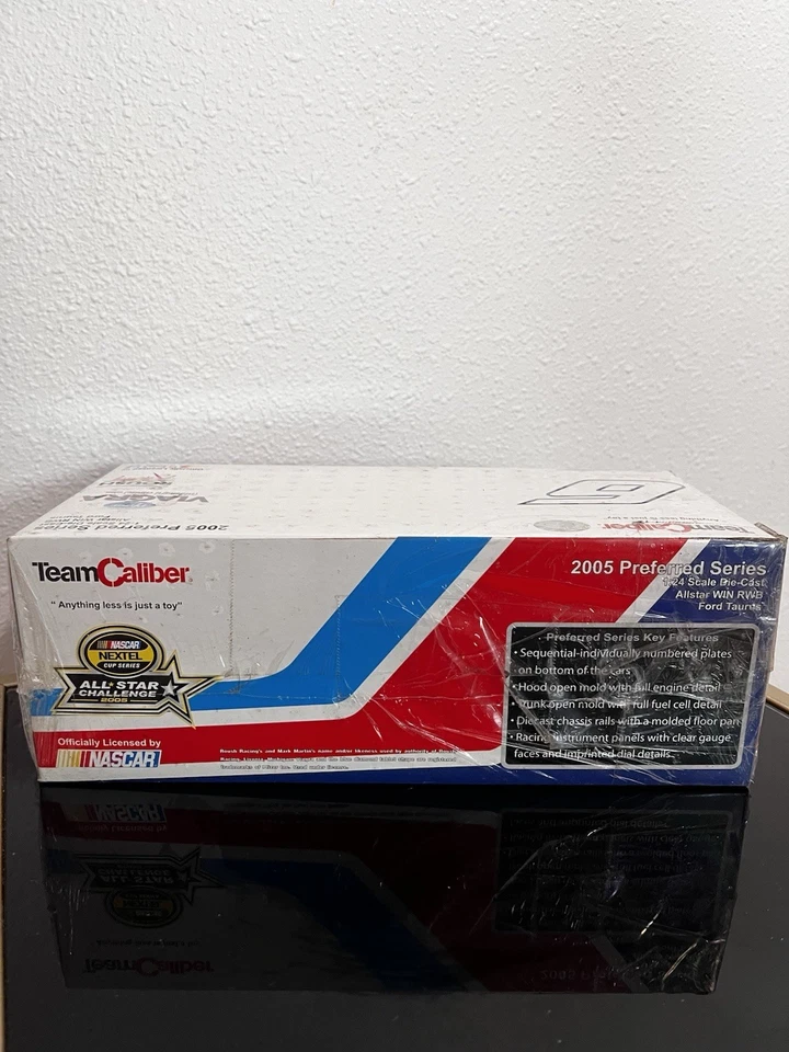 NASCAR #6 Viagra Ford Taurus 1:24 командный калибр предпочтительный 2005 литой новый - Изображение 3 из 4