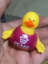 DUCKS "PEACE DUCK" and "PIRATE DUCK" Rubber Ducks Jeep Ducking Floater Bath Toys