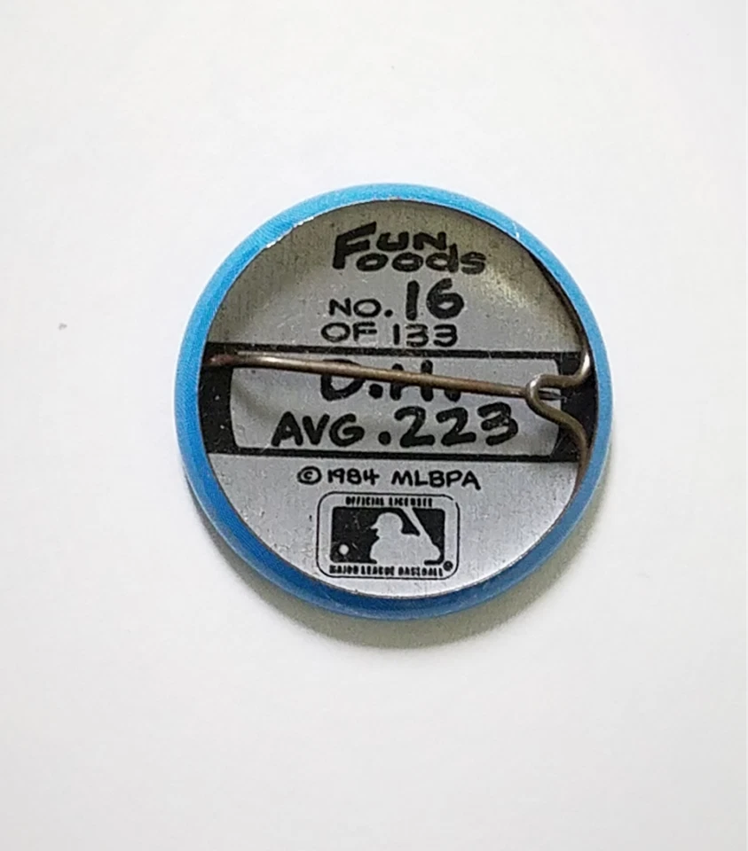 Vintage 1984 FUN FOODS #16 Reggie Jackson California Angels Button Pin - Image 2 of 2