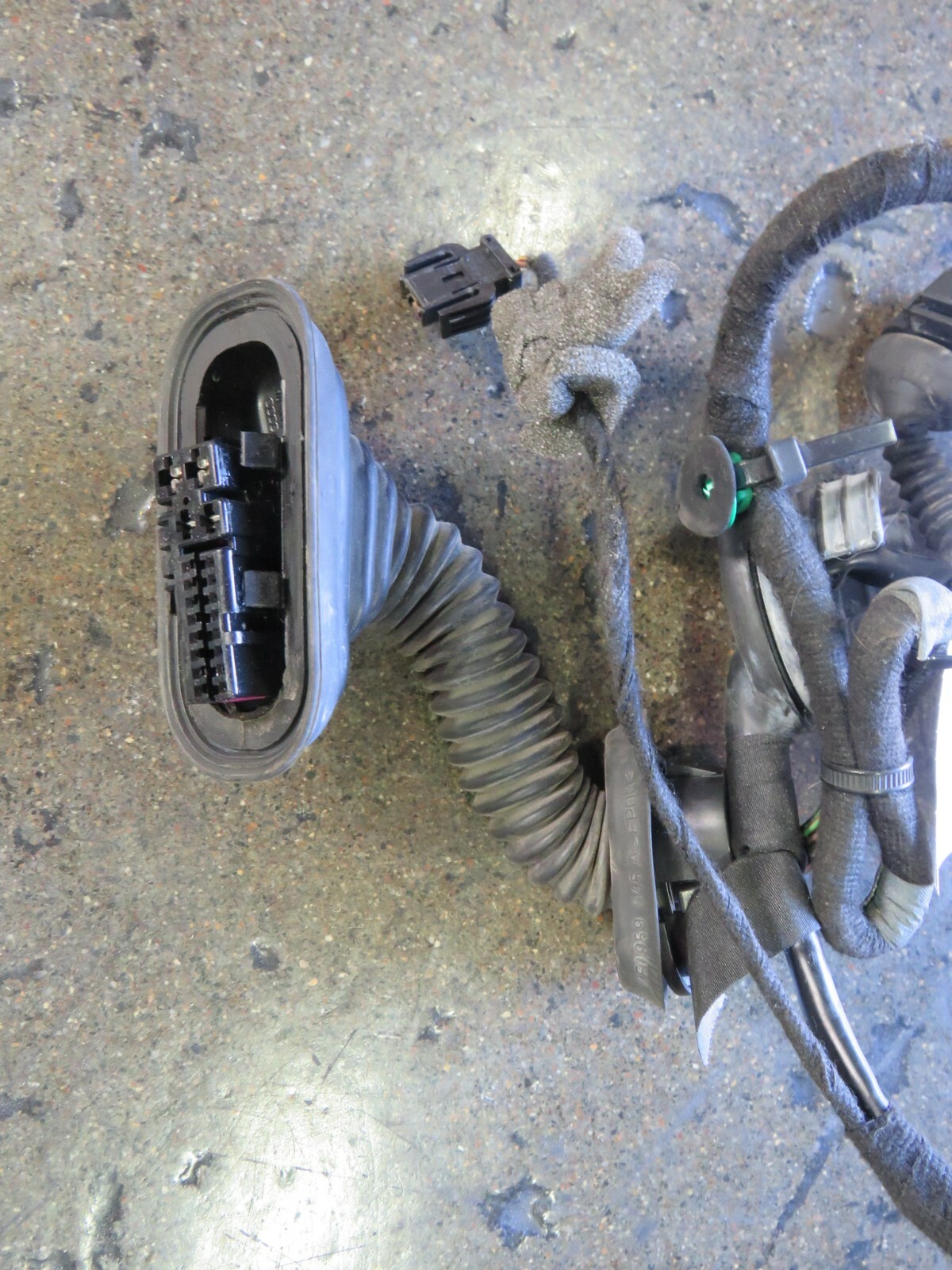 Lamborghini Gallardo, RH, Right Door Wire Harness, Used, P/N 400971036D