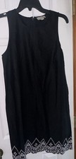 LOFT Outlet Shift Dress Womens Size 2 Sleeveless Embroidered Black