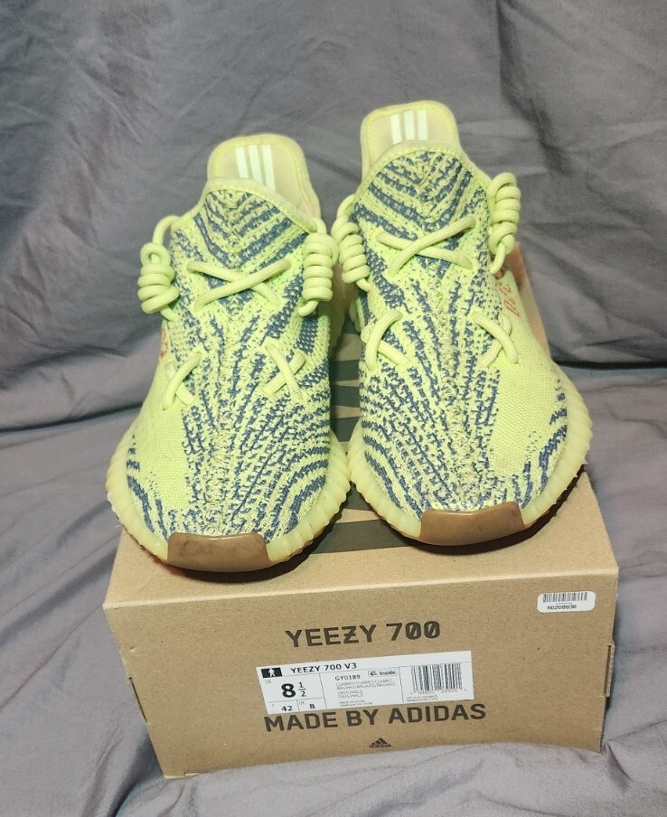 Adidas Yeezy Boost 350 V2 Semi Frozen Yellow Mens Sneakers Adidas Yeezy Boost 350 V2 Semi Frozen Yellow Mens Sneakers