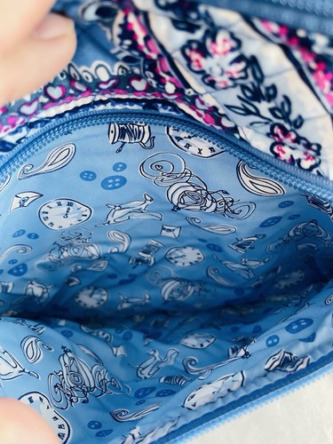 Neu mit Etikett Vera Bradley Disney Cinderella Paisley XL Campus Rucksack - Bild 13 von 16