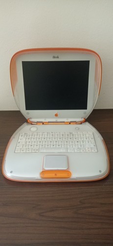 Apple Mac book early 2000's - Afbeelding 2 van 2