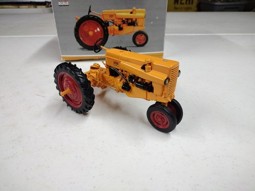 Speccast 1/16 Scale Limited Edition Minneapolis-Moline 1936 "IT" Tractor READ - Picture 10 of 17