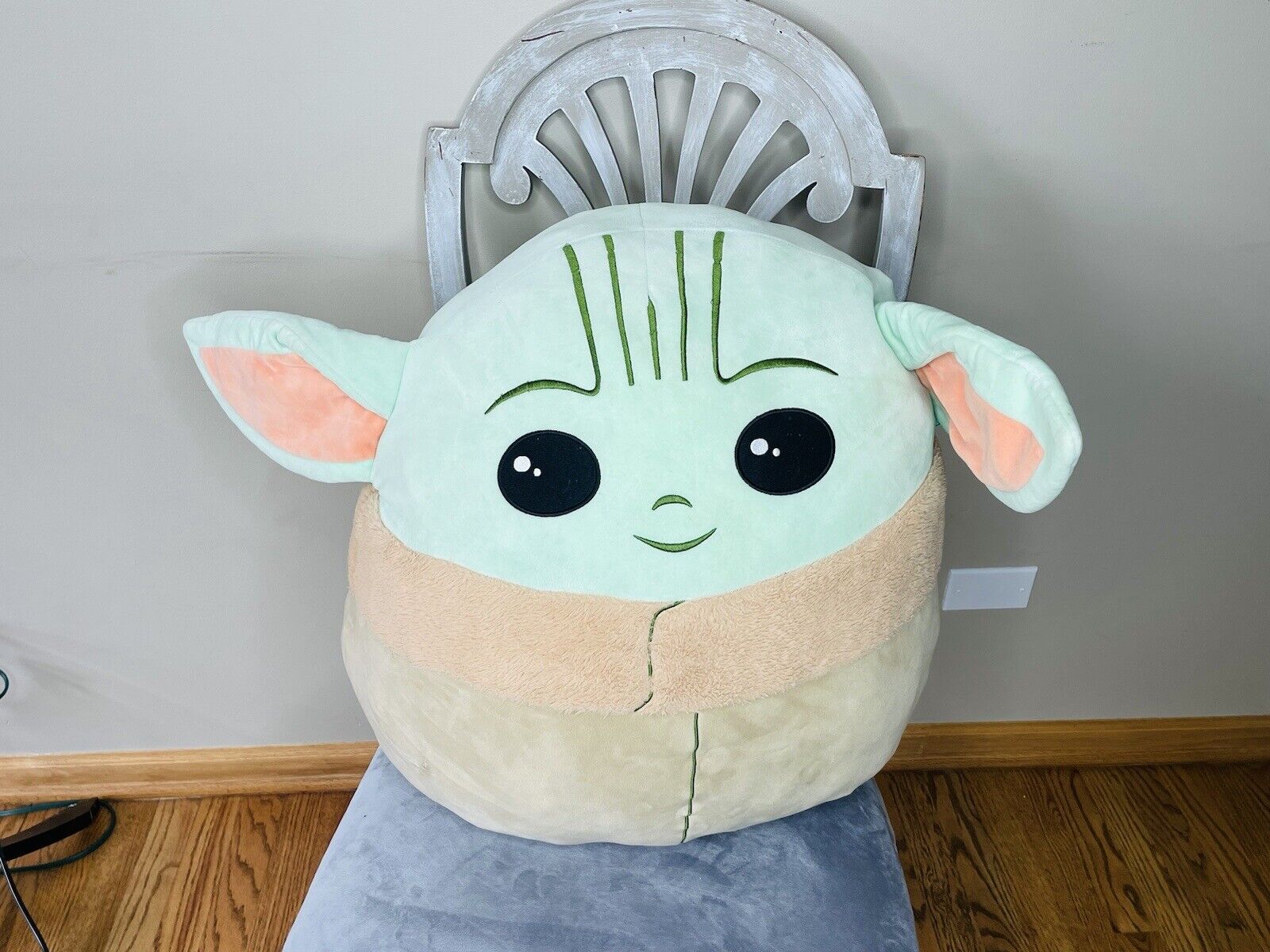 Squishmallow Star Wars Yoda The Baby XL 20" Mandalorian Grogu Plush!