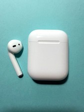 Apple AirPods 1st Generation Right Ear Bud Not Working - For Parts Only