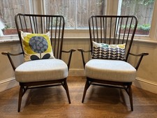 A Pair of Mid Century Ercol Windsor Easy Chairs model 913