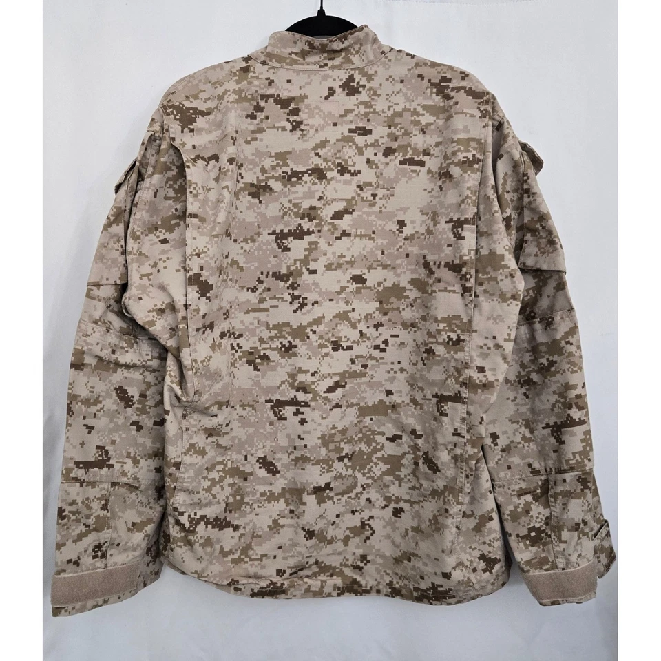 Blusa Retro USMC Desert MARPAT MCCUU Grande Regular Apoyo 10-08 Digital Camuflada Foto 2 de 4