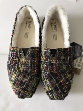 WOMEN'S TOMS BLACK/MULTI BOUCLE/FAUX FUR LINING ALPARGATA SHOE SIZE 8 NWT