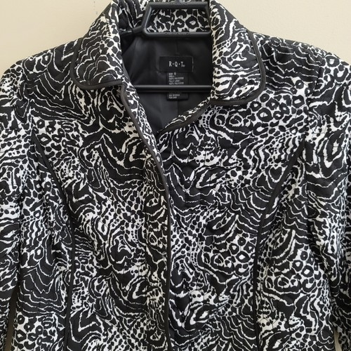 RQT Full Zip Lightweight Printed Quilted Jacket, size Small, Black White - Picture 5 of 14