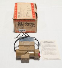 Honeywell V4202A1033 Main Auto. Gas Valve