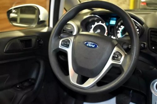 2018 Ford Fiesta SE - Picture 11 of 12