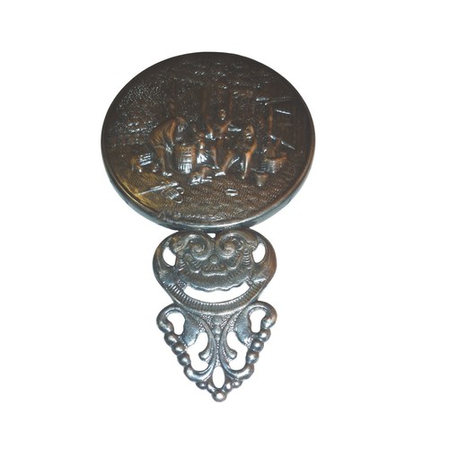 Vintage Denmark Silver Tone Repousse Tavern Scene Ornate Hand Purse Mirror 5" - 第 2/5 張圖片