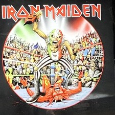Official IRON MAIDEN The Future Past World Tour 2024 Mexico RARe  T-Shirt Med