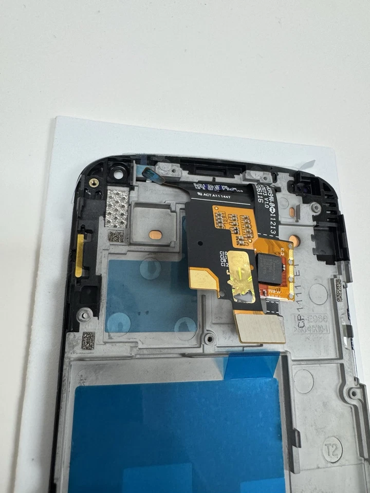 LG Google Nexus 4 E960 LCD Display Touch Screen Digitizer + Frame Assembly - Image 4 of 4