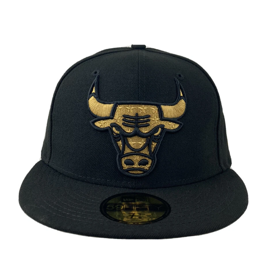 Black and gold sales chicago bulls snapback