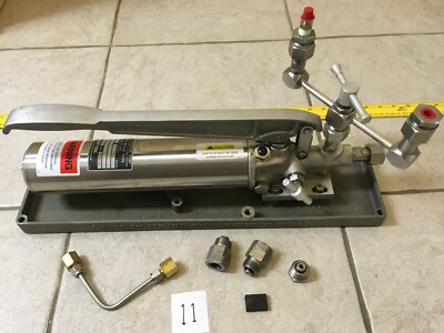 Ametek M&G Série Type T Testeur de poids mort hydraulique, mono-piston