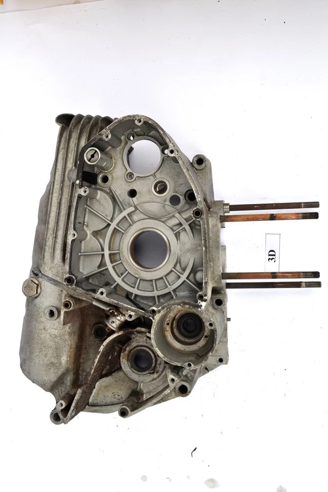 Ducati 350 GTL GTV 500 - Carcaça do motor direita e esquerda - Imagem 4 de 4