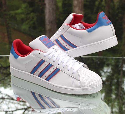 sneaker adidas putih