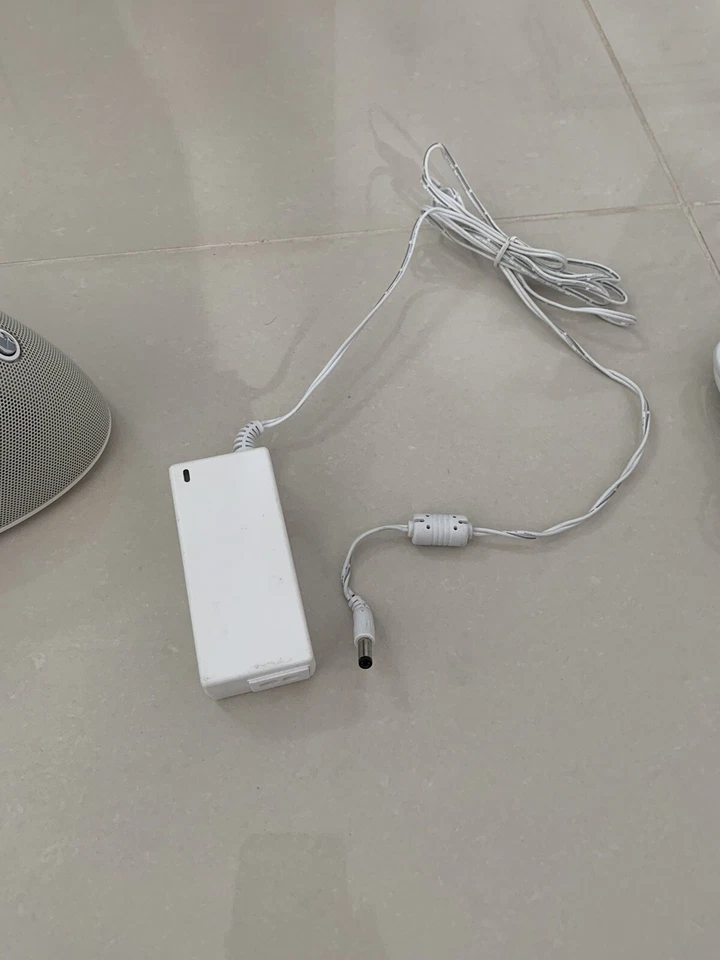 Base de altavoz JBL Onbeat Air iPod/Iphone adaptador de corriente original + adaptador Foto 4 de 4