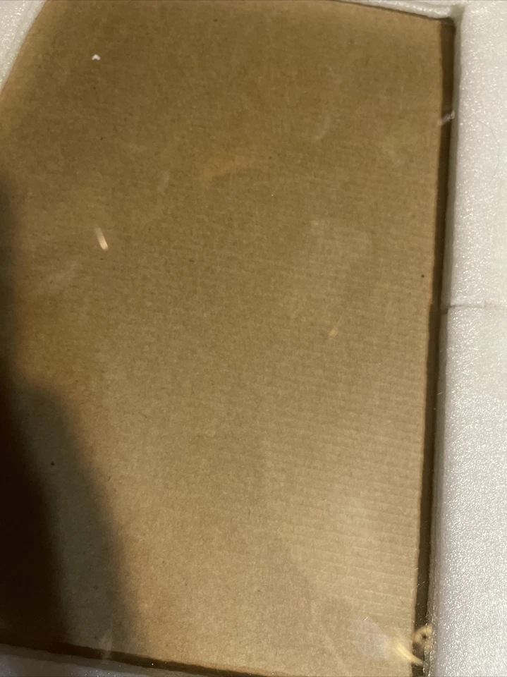 Estante de un solo componente de DVD Atlantic Inc Foto 2 de 4