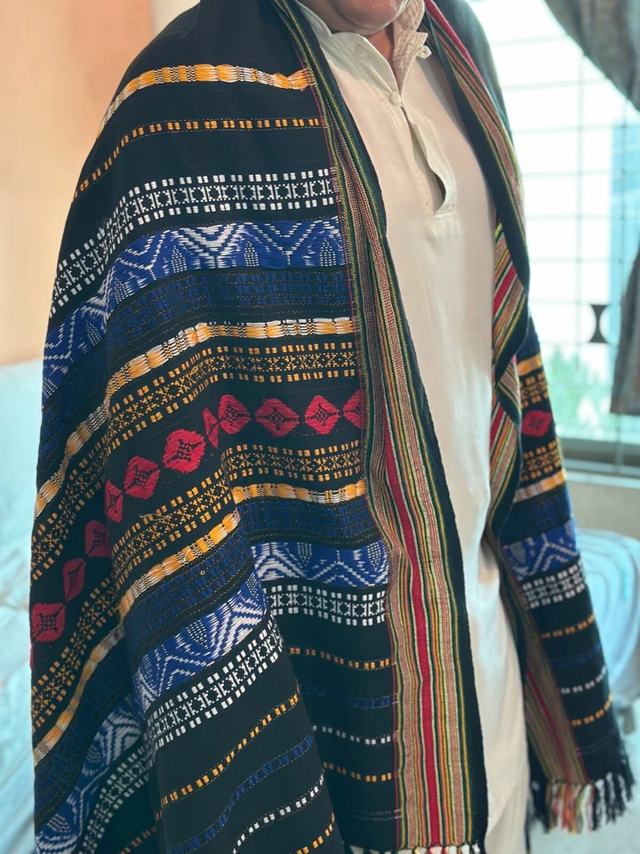 Mantones para hombre. Mantones Sindhi para hombre. Mantón de lana pura. Foto 3 de 4