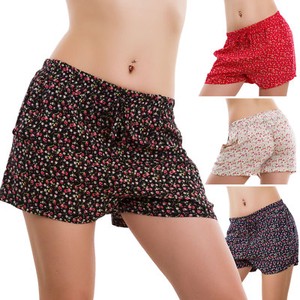 pantaloncini corti estivi