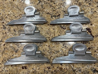 Bitzenburger Precision Die Cast Right Wing Clamp #2002 sold each