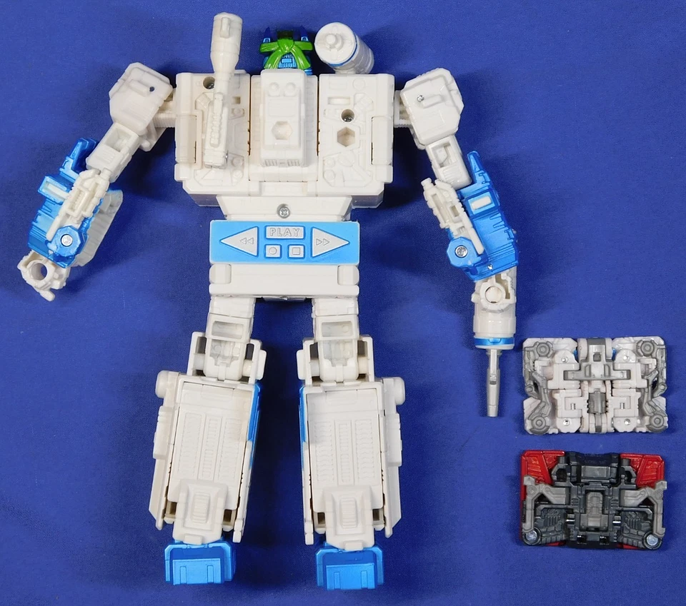 TRANSFORMERS 3PK SHATTERED GLASS SOUNDWAVE, RAVAGE, LASERBEAK COMPLETE - Image 3 of 3