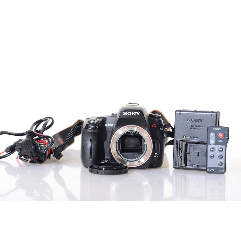 Sony Alpha 500 Digital Camera - DSLR - a-Mount 15982 Releases | eBay