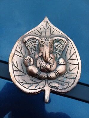 Copper Lord Ganesha Embossed On Leaf Hand Made Wall Hanging Plaque Hindu ? - Image 1 of 4